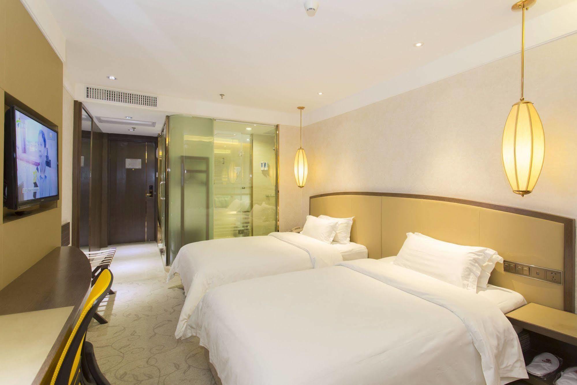 Hotel Kaiserdom Huayue