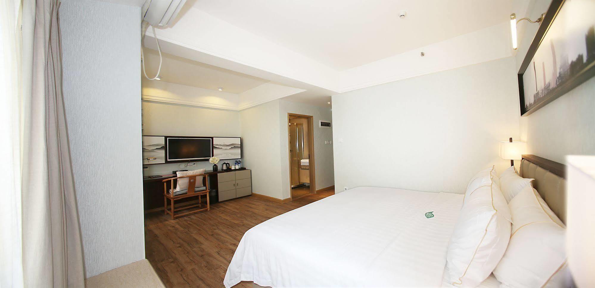 Xcellent International Serviced Aparthotel