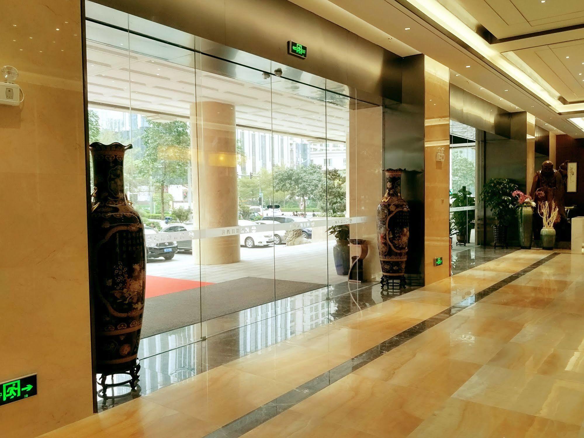 Echeng Zhujiang New Town Jinan Branch Hotel 3*