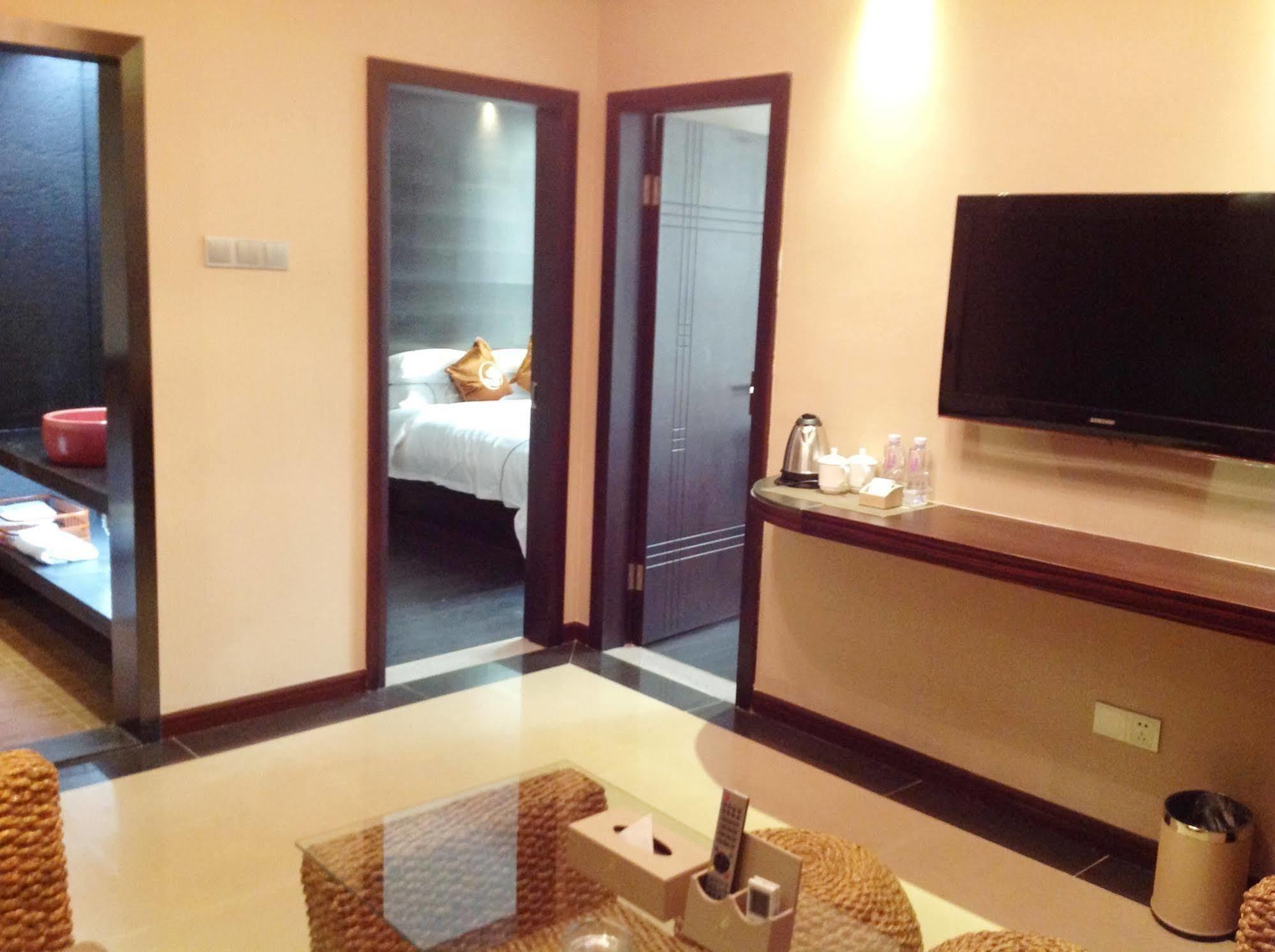 Shuiyue Nianhua Chimelong Branch Hotel 3*