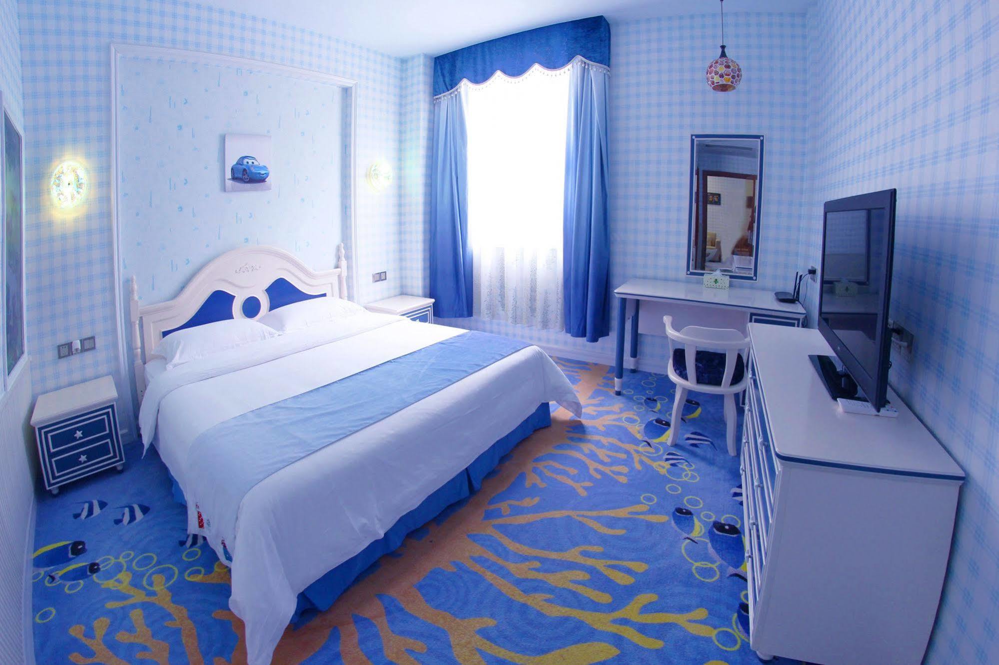 Atlantis Family Hotel