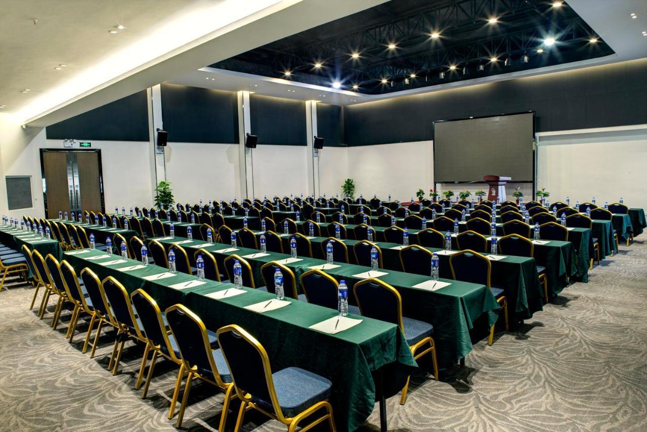 Atlantis Family 4* Guangzhou