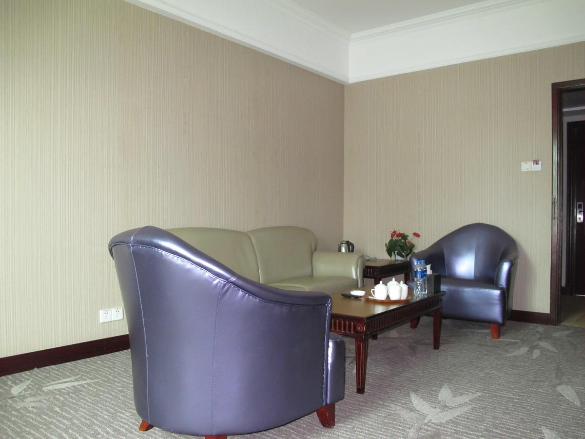 Nanfang Yiyuan Hotel Guangzhou