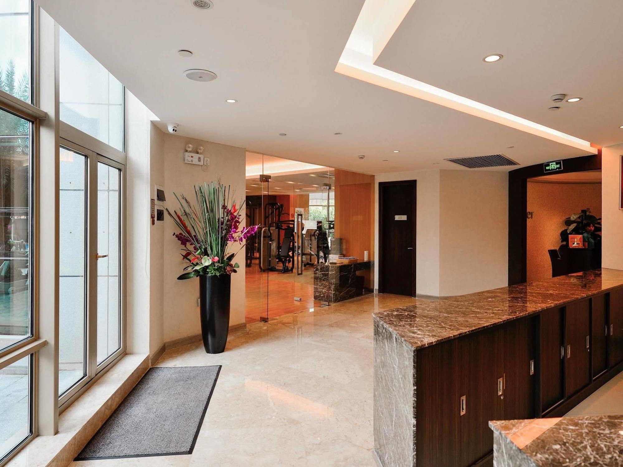 Hotel Vanburgh - Free Shuttle Bus Transfer During Fair Guangzhou