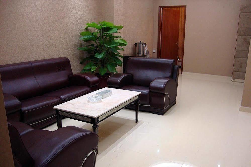 Hotel Hua Wei Da International