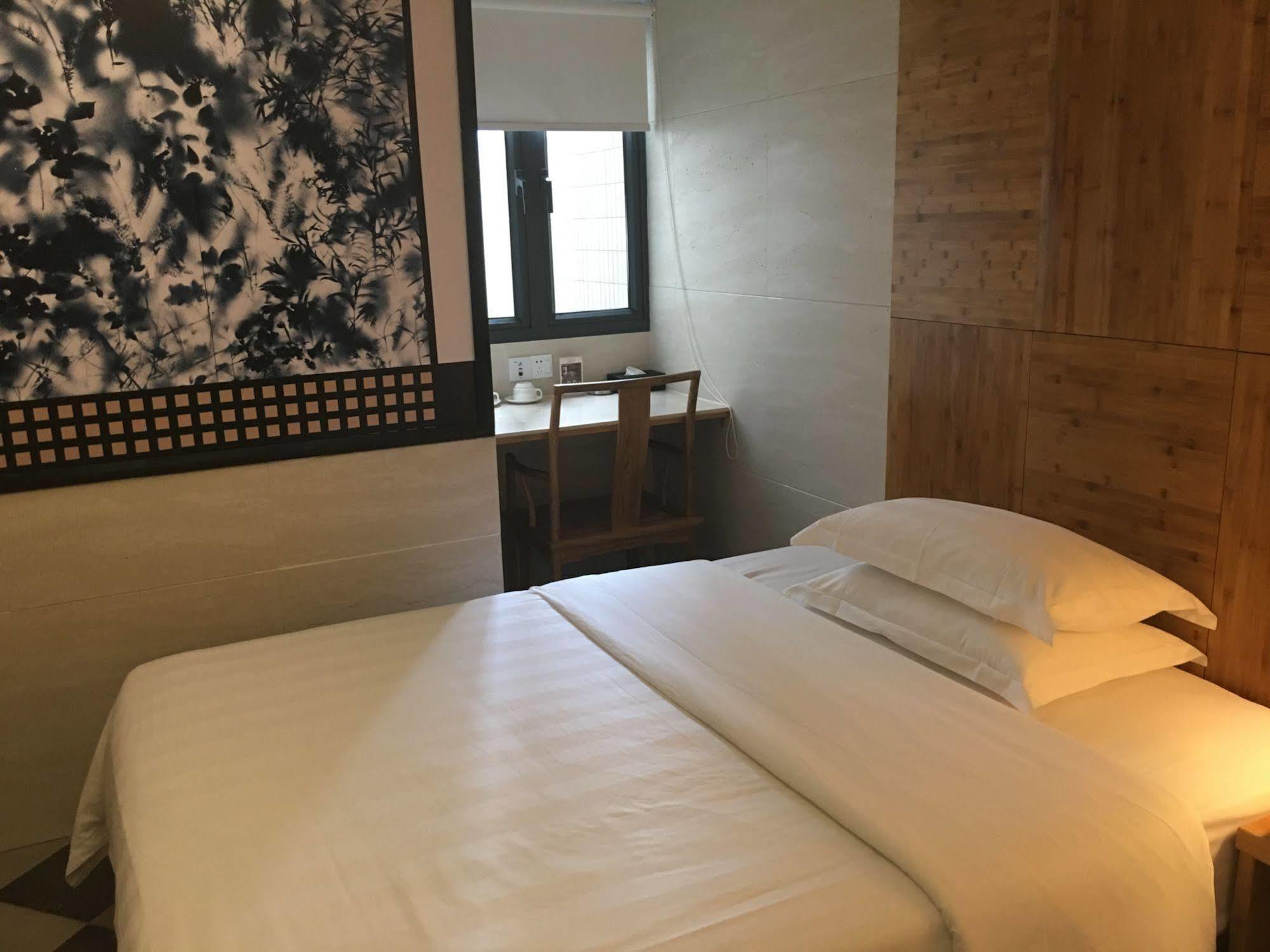 Timmy 4* Guangzhou
