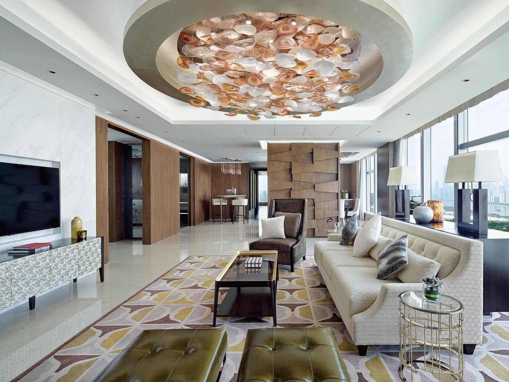 Langham Place - Walking Distance To Fair & Overseas Buyers Registration Service 5*