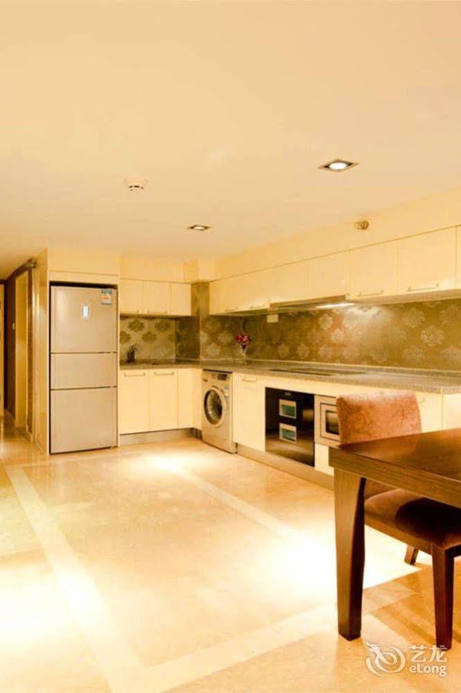Yishang Service Hotel 4*