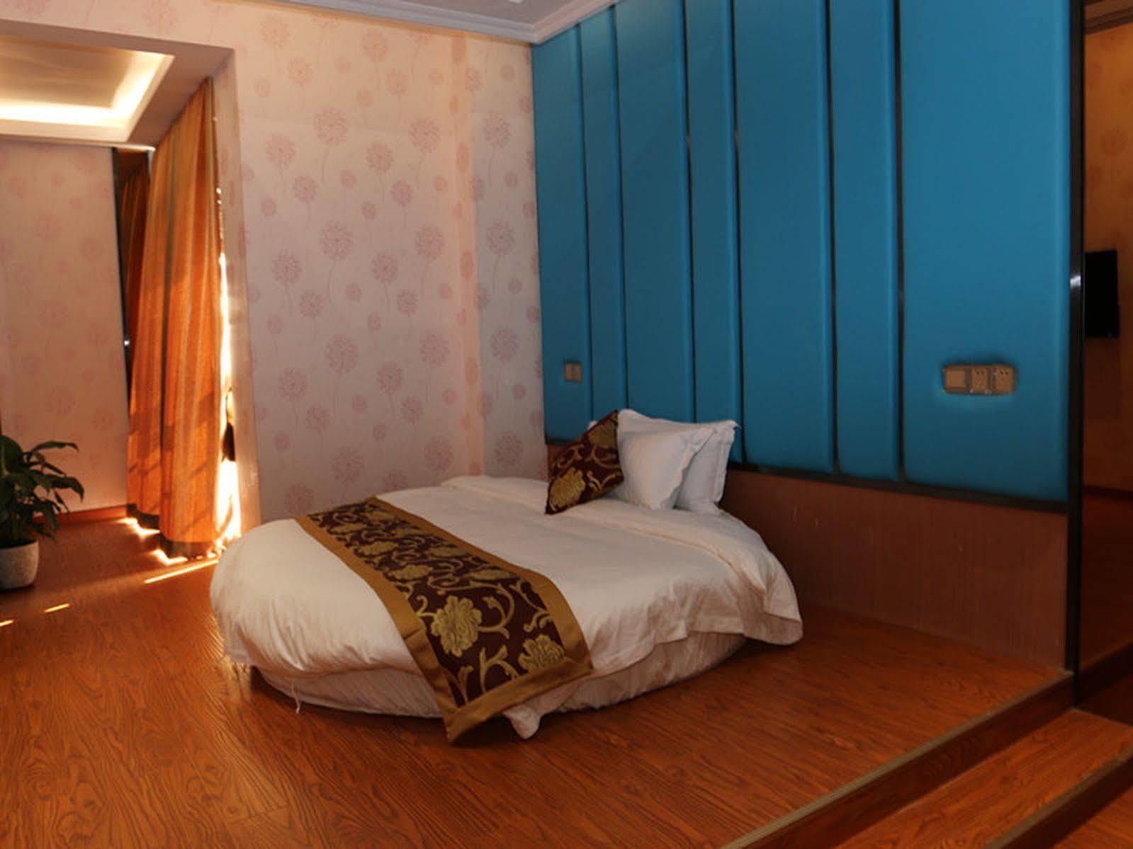 Hotel Business 3*