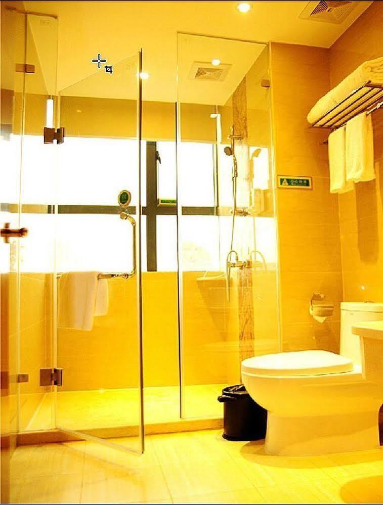 Vienna Tonghe Hotel Guangzhou