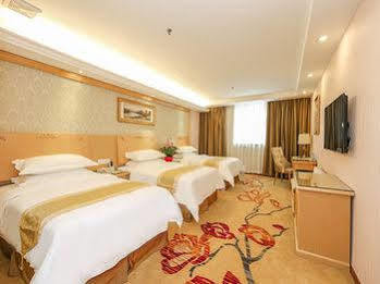 Vienna Pazhou Complex Branch Guangzhou