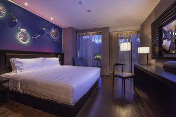 Crystal Orange Huadu Branch Hotel 3*