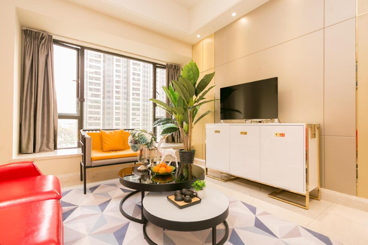 Md Service Pazhou Exhibition Center Poly Tianyue Branch Apartment *