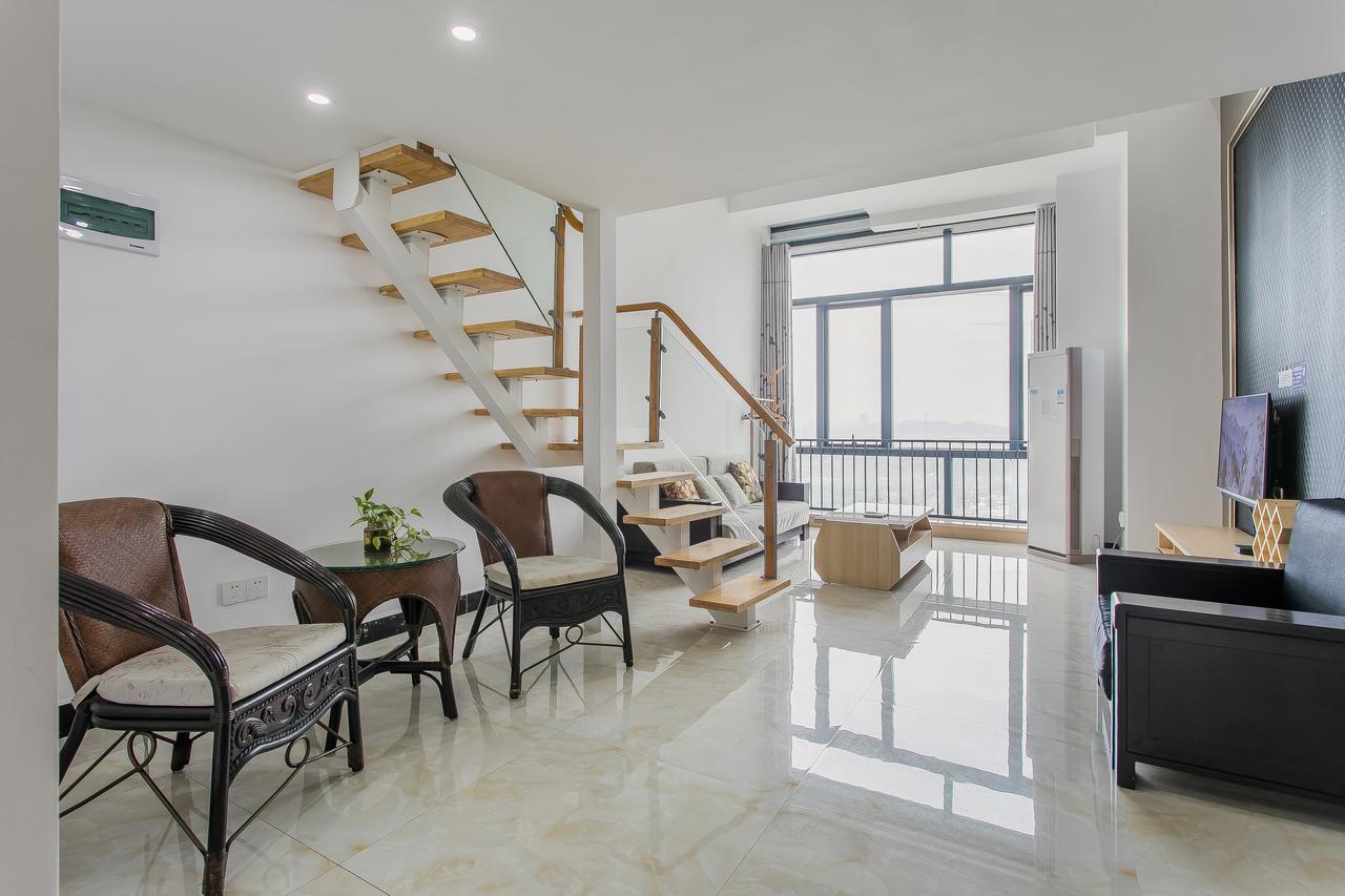 Apartment April Fair Duplex South Railway Station Ao Yuan Yue Shi Dai Branch *