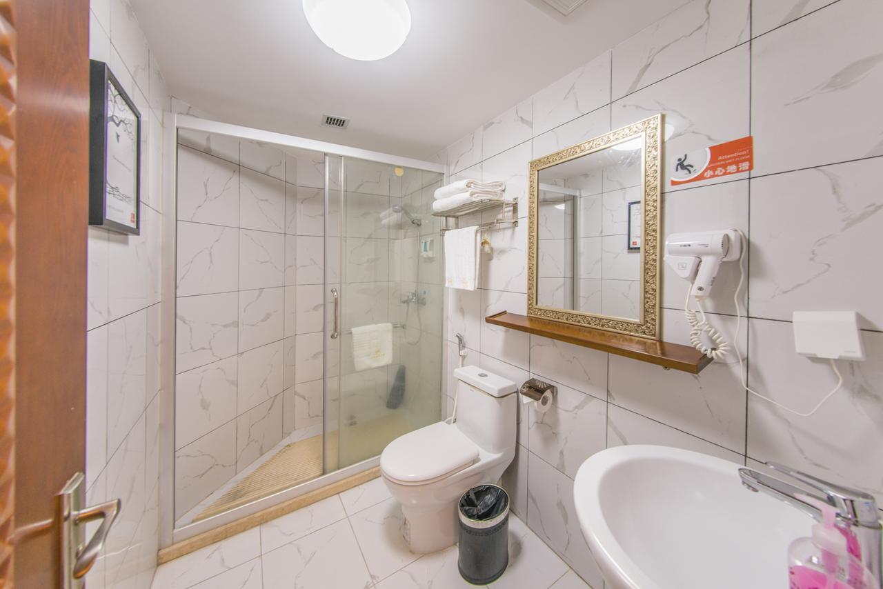 Apartment Yoyo International Hotel-the Legend Building-1mins To Line5 Taojin Stn-free Shuttle Bus For Fair *