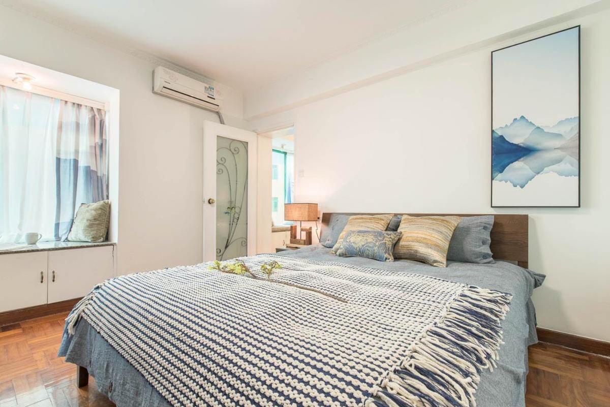 Apartment Near Zhongda Dock 00009440 Guangzhou