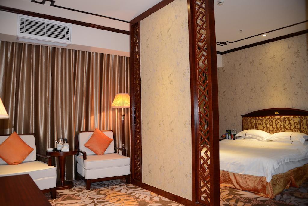 Venice Hotel