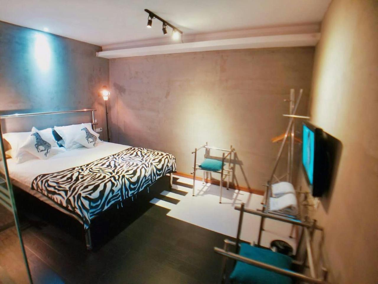 Jianyi 3* Guangzhou