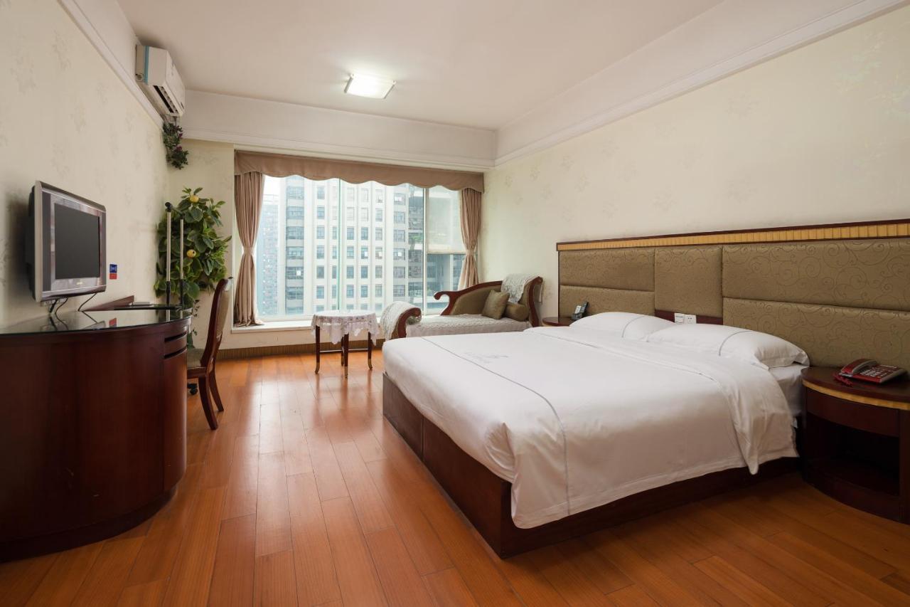Xinghui International Apartment *