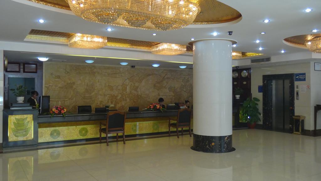 Junshan - Shuttle Bus For Fair 3* Canton