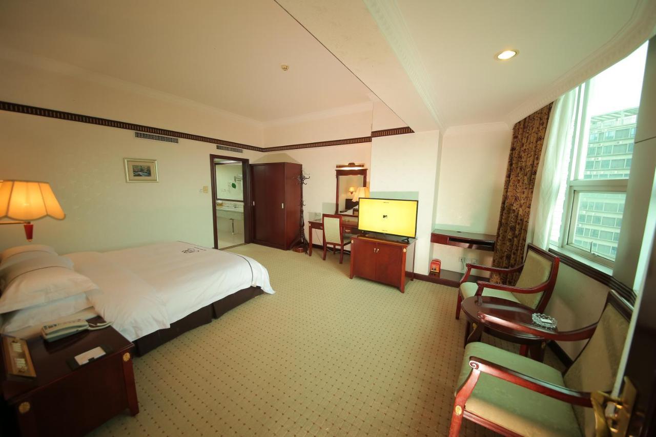 Hotel W.y. Lera 4*