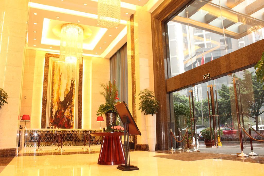Leeden Hotel 4*