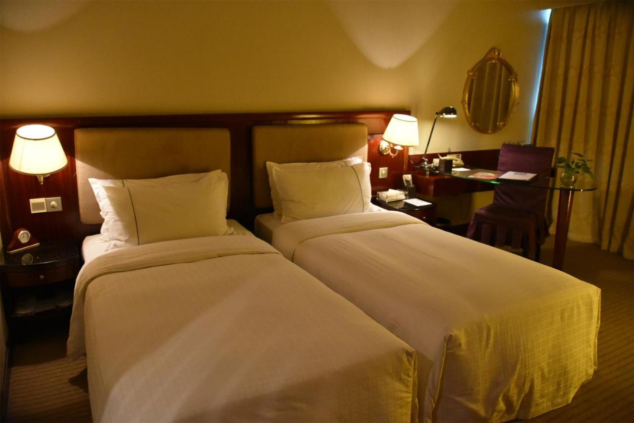 Dongyue Hotel