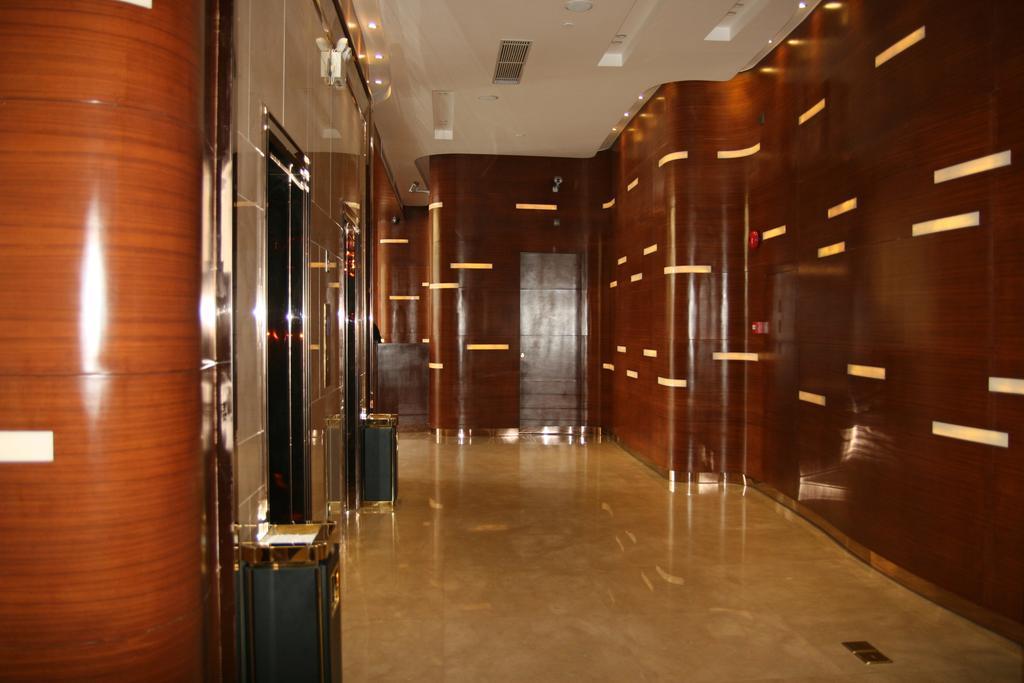 Hotel J-hotel