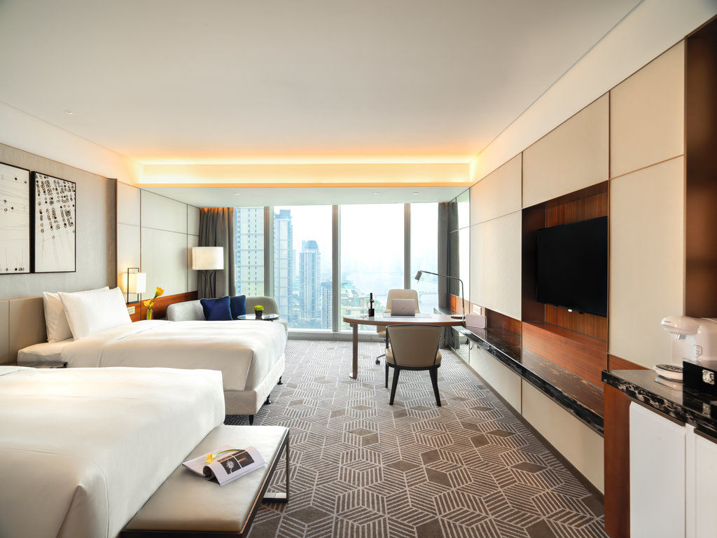 Intercontinental Exhibition Centre 5*