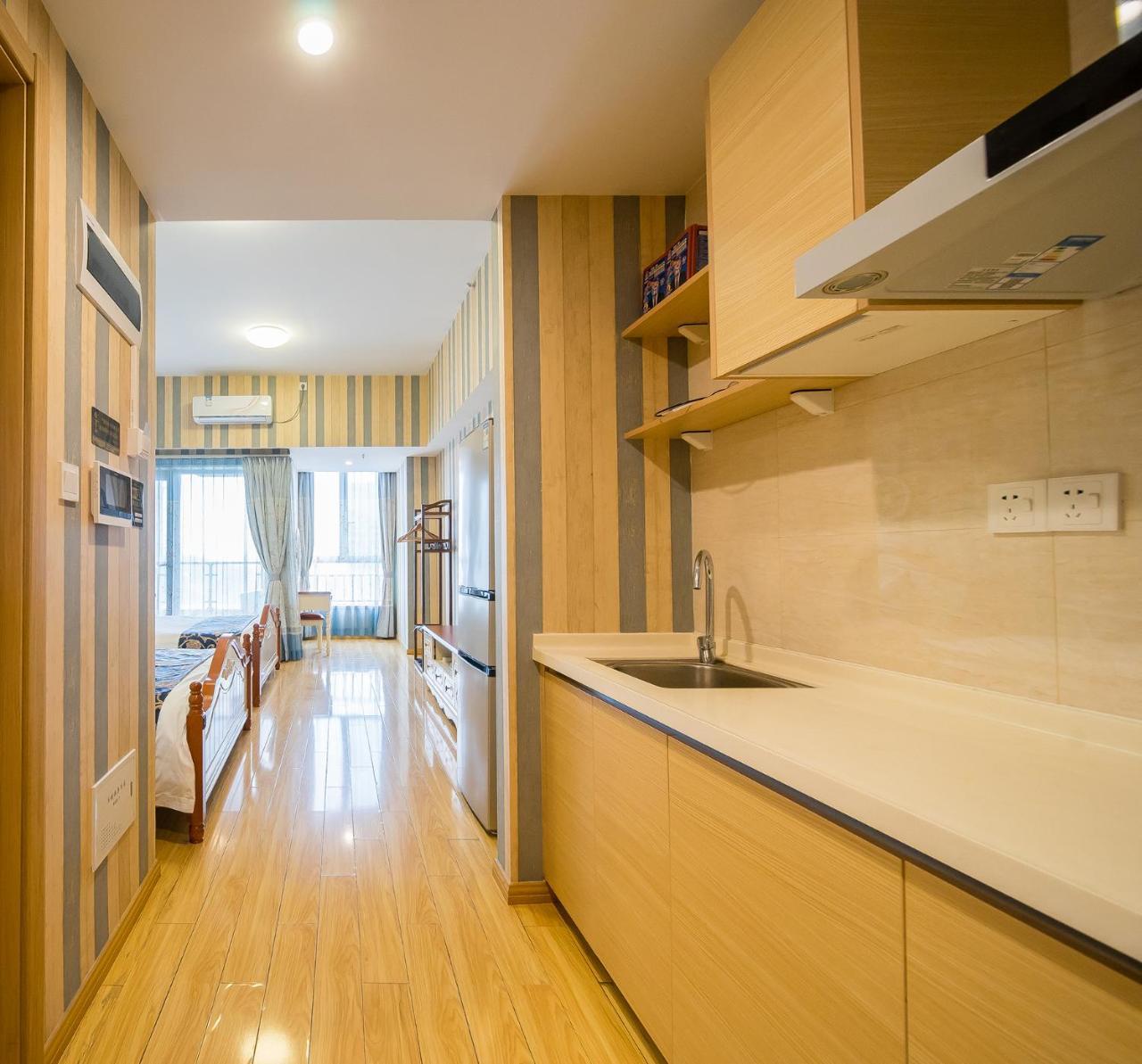 Laiste Aparthotel: Science With Fair Shuttle Guangzhou