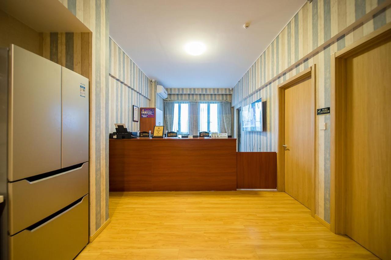 Laiste Aparthotel: Science With Fair Shuttle Aparthotel 3*