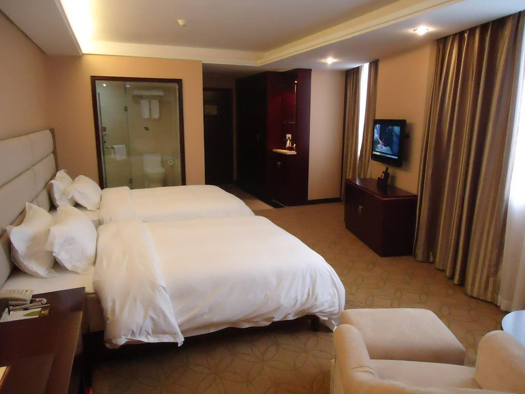 Rich 3* Guangzhou