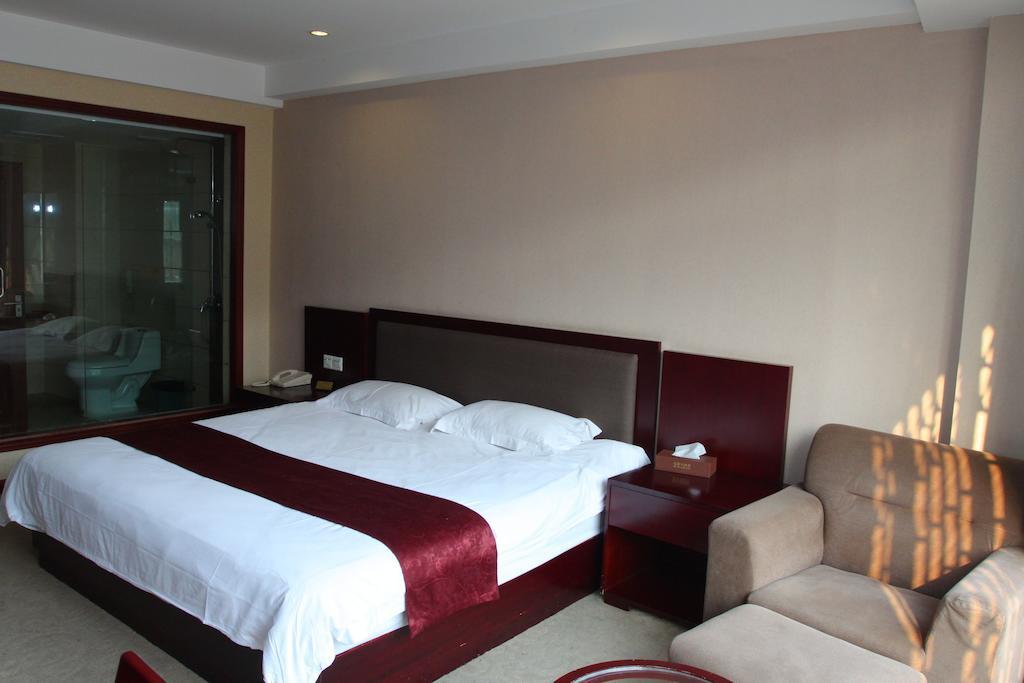 Rich Hotel Guangzhou