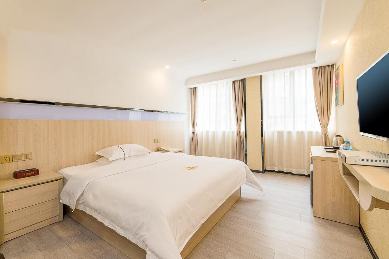 Mufeng Boutique Hotel 2*