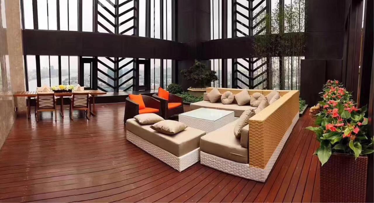 Royal Star Hotel