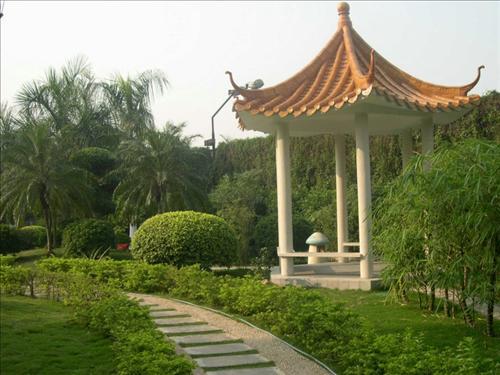 Guangxuan Hotel 4*