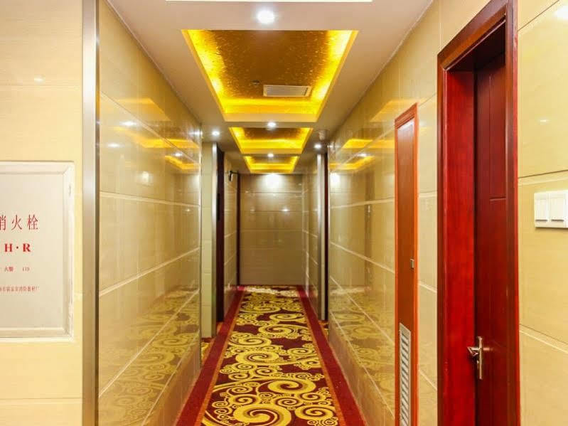 Echarm International Tower Pazhou Convention And Exhibition Center Lujiang Subway Metro Branch - Free Shuttle Bus To Fair Complex During Fair Period 4*