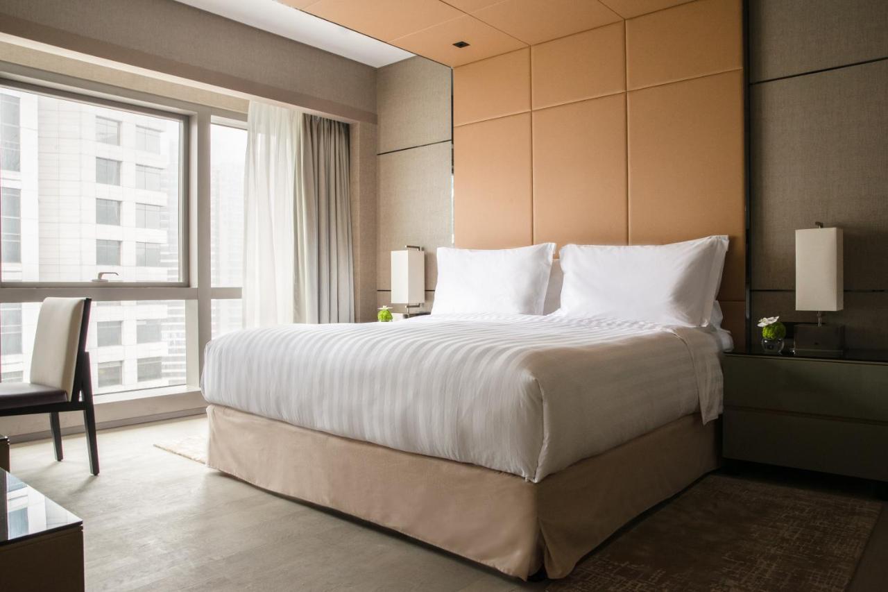 Jumeirah Living - Complimentary Shuttle Bus To Fair Complex