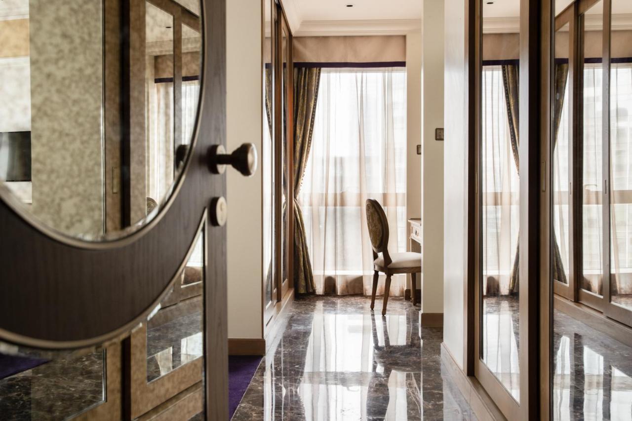 Jumeirah Living - Complimentary Shuttle Bus To Fair Complex 5* Guangzhou