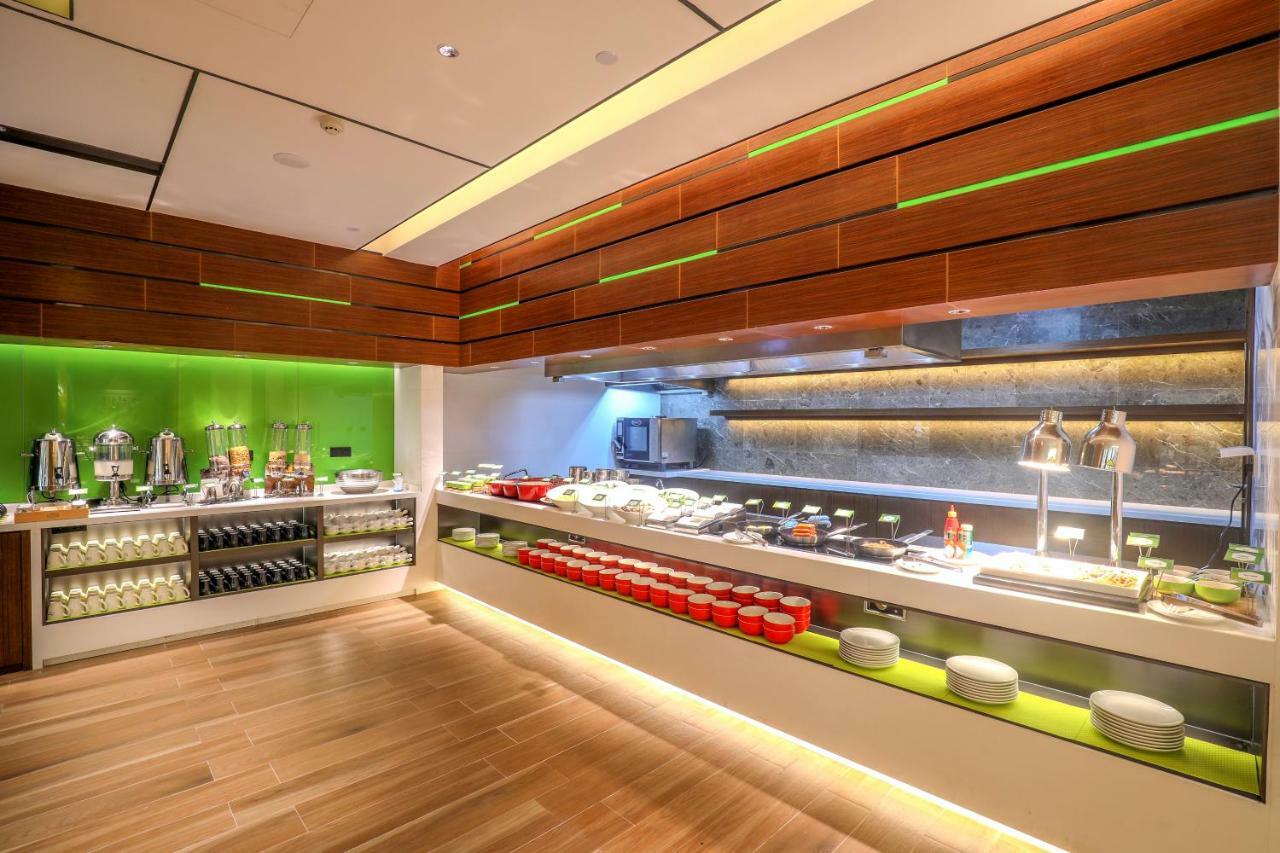 Hotel Hampton By Hilton Dongxiaonan Guangzhou