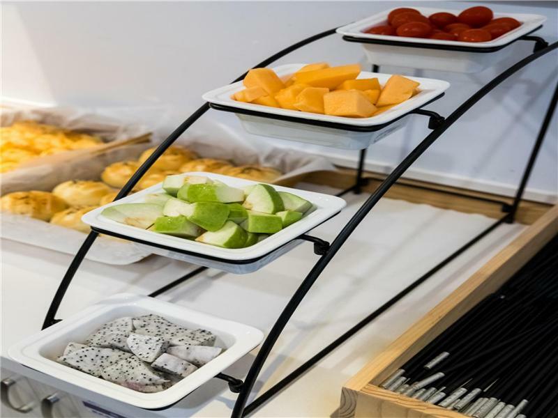 Lavande Hotel 4*