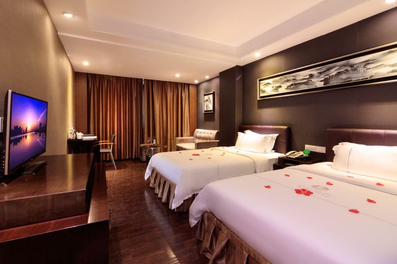 Insail Beijing Road Pedestrian Branch Hotel 4*