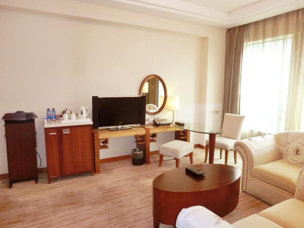 Ramada Plaza Hotel