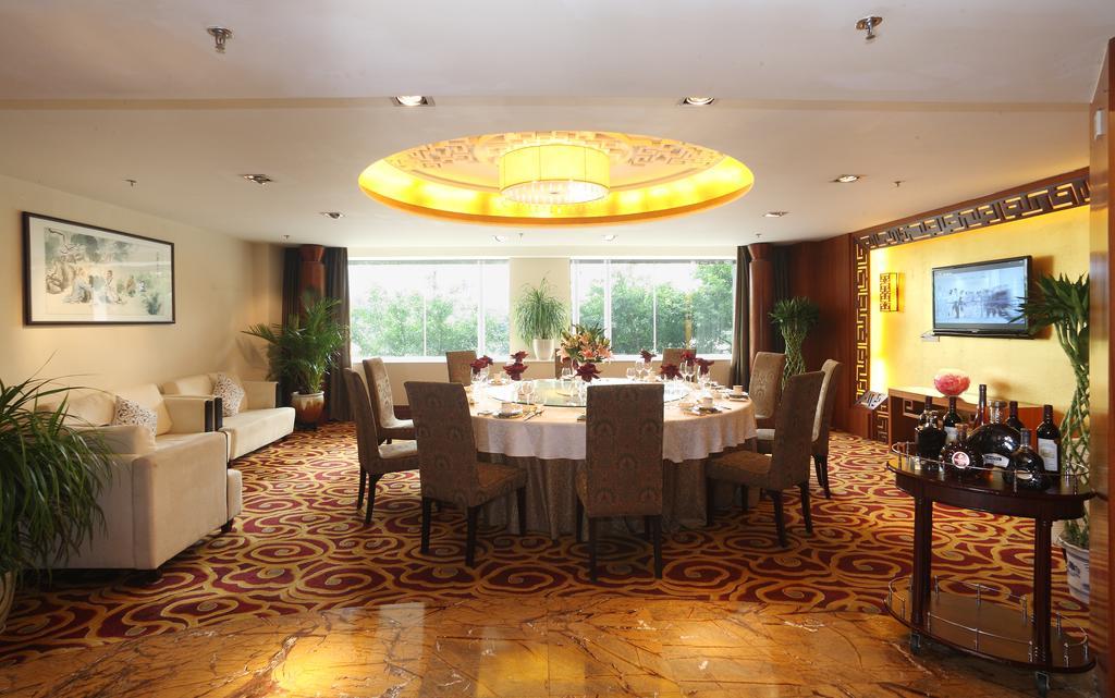 Hotel Ramada Plaza