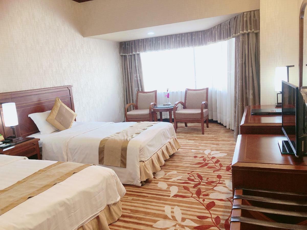 Hotel Oriental Silk Canton