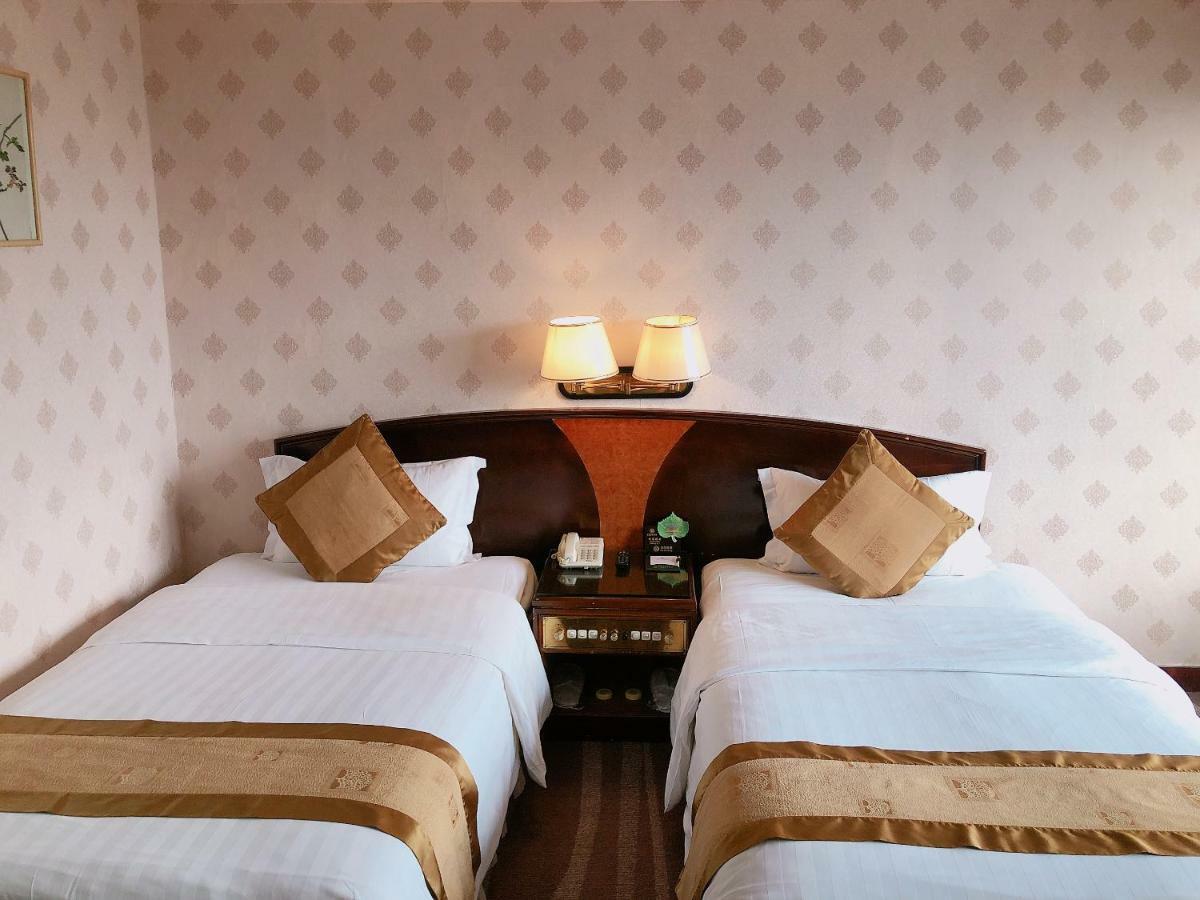 Oriental Silk Hotel