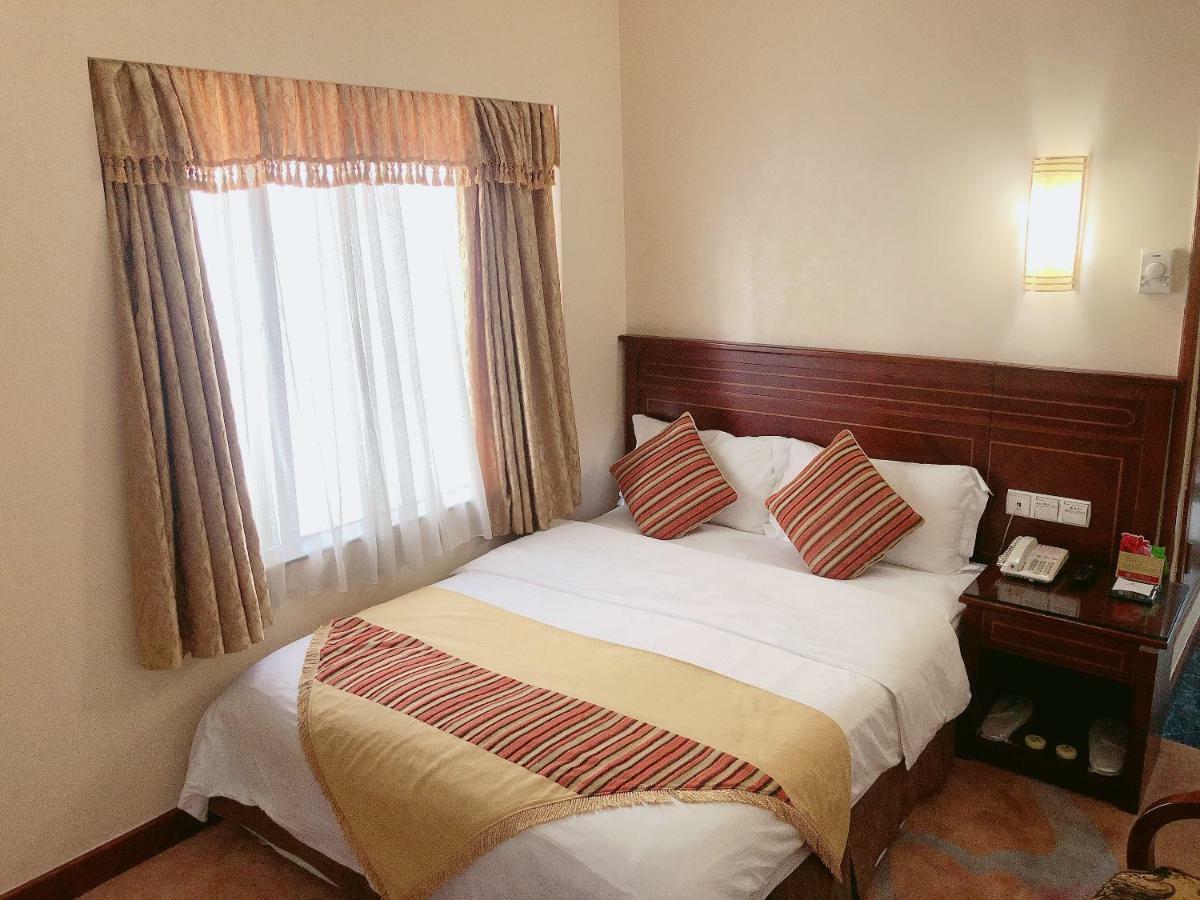 Hotel Oriental Silk