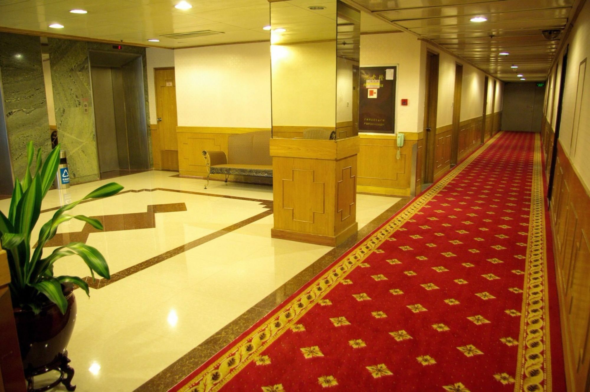 Aiqun - Fair Free Shuttle Bus During Fair Period Hotel 3*