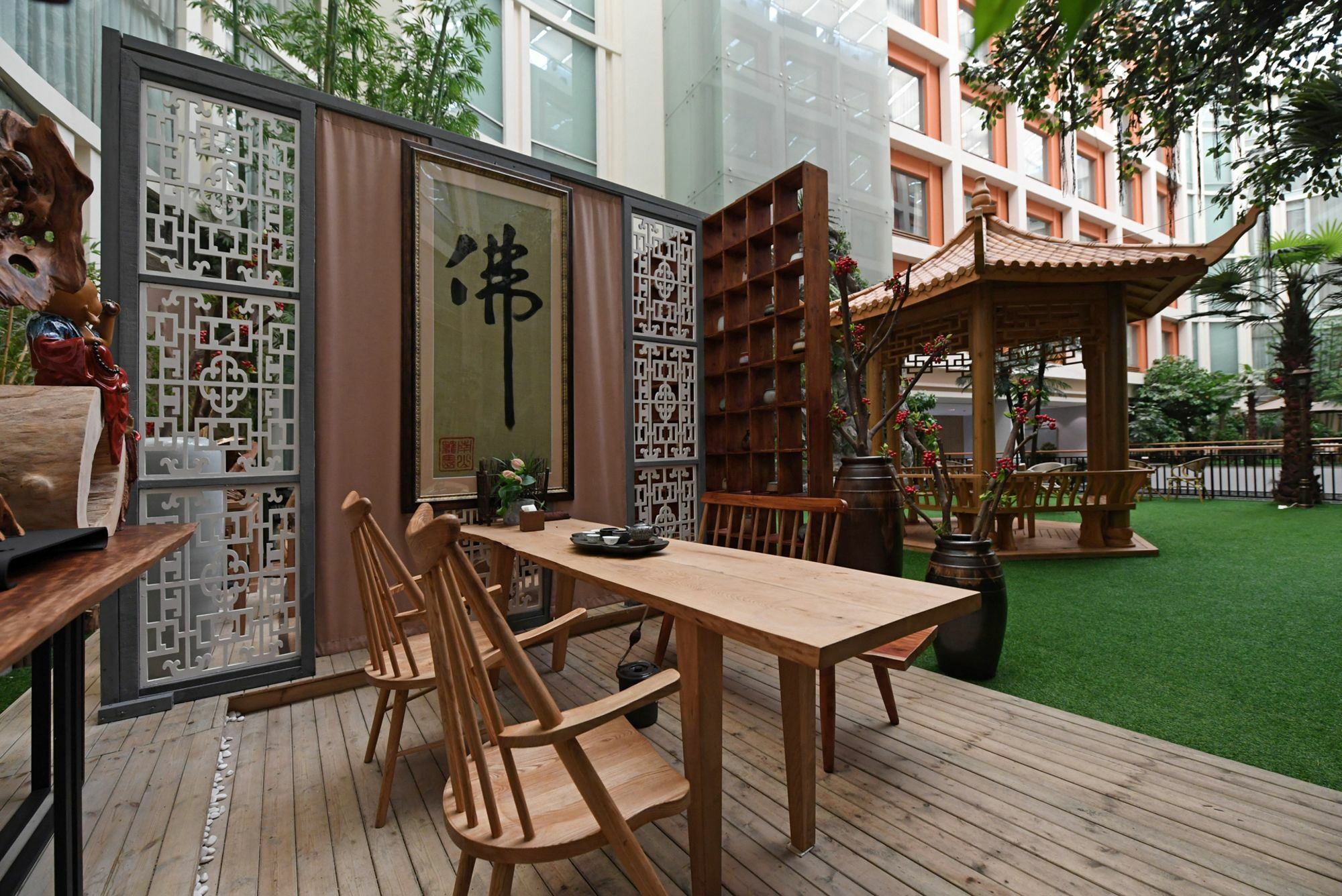 Hotel Wogo Yuanbao Hotel-zhujiang New Town-free Fair Shuttle Bus & Overseas Buyer Registration Services