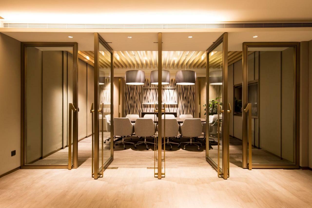 The Mulian Science Wanda Plaza Hotel